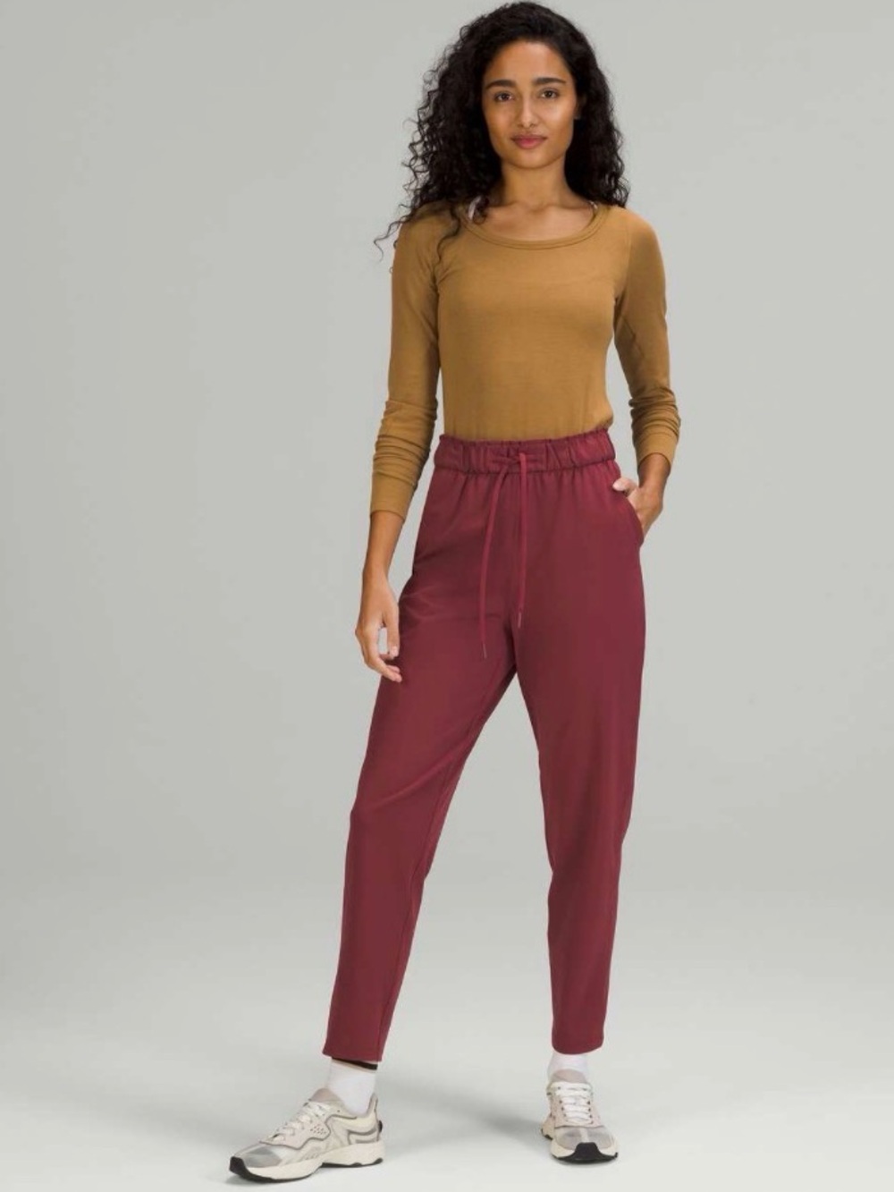 Lululemon Elastic-Waist high rise 7/8 Pants in Dusty Rose size 18 NWT stretchy